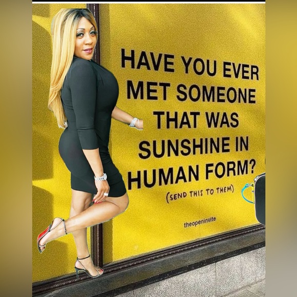 🌞8/22 @ 12 PM-MIXED ITEMS-UNLISTED ITEMS 🛼CLOTHES-SHOES-PURSES AND MORE.🎀 - Picture 15 of 16